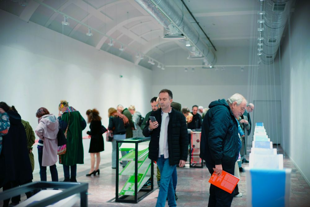 Изложба на Ѓорѓе Јовановиќ „Приказни од маргините“ Фотографија: Жарко Трајаноски