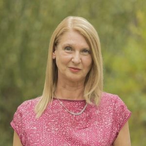 Ana Petrovska Intervju - politicki integritet -Korupcija zagaduvanje