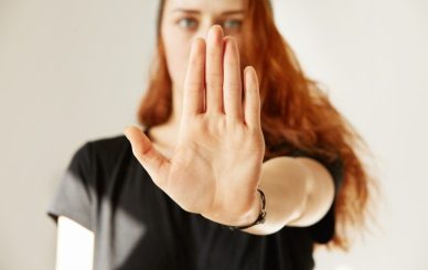 Rodovo bazirano nasilstvo - Mreza Stela Lvl web. Photo - Freepik.com