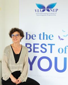 Обучувачката Викторија Јордановска - Свесност Обука Преговарачки вештини