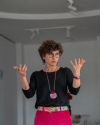 Фотографија од обука со Викторија Јордановска Свесност Обука Преговарачки вештини