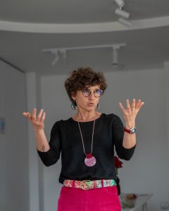 Фотографија од обука со Викторија Јордановска Свесност Обука Преговарачки вештини